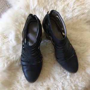 Fabulous ankle boots for the summer